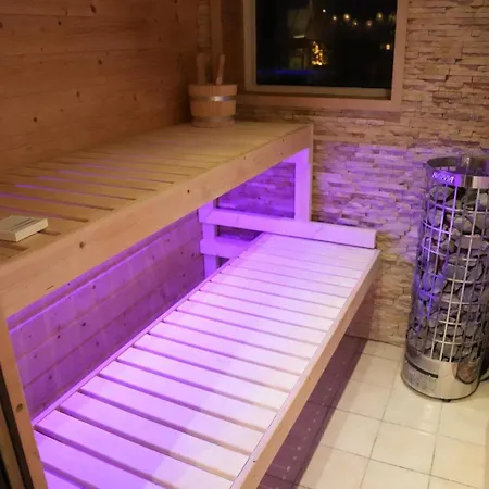 Heidebloem Max. 12 Personen Holiday home