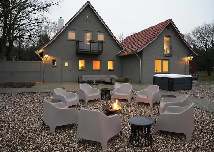 Semesterbostad Heidebloem Max. 12 Personen *