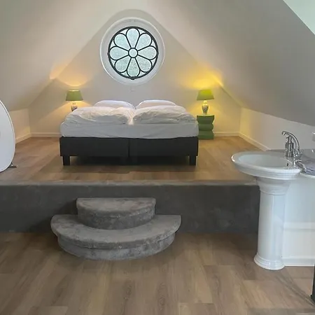 Casa de Férias Heidebloem Max. 12 Personen Lievelde