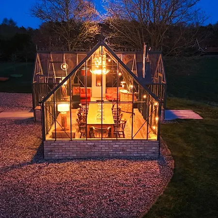 Heidebloem Max. 12 Personen Feriehus *